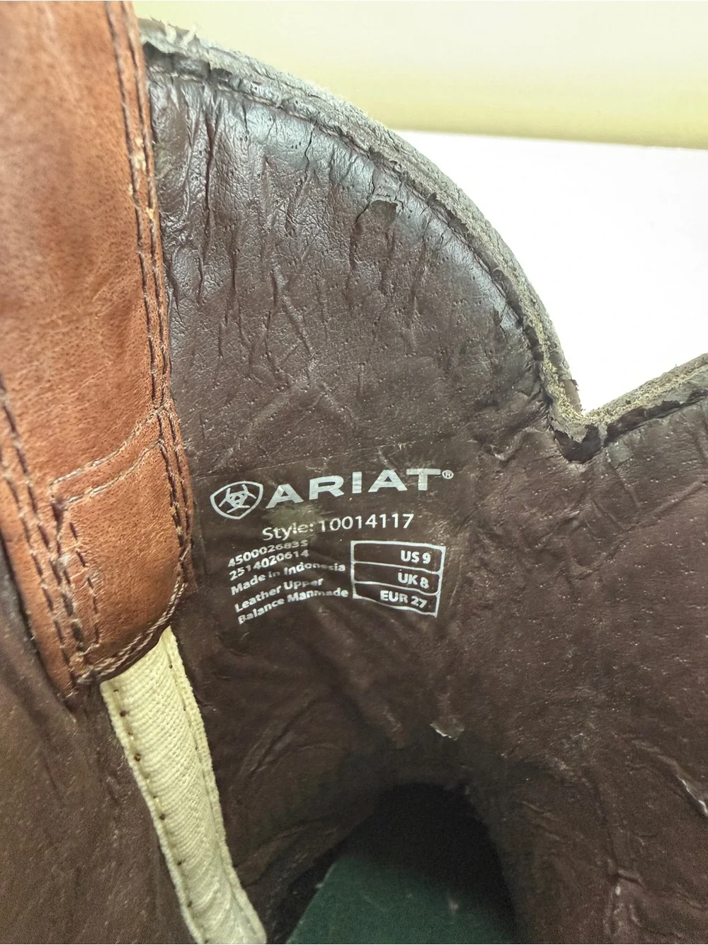 Ariat we ve